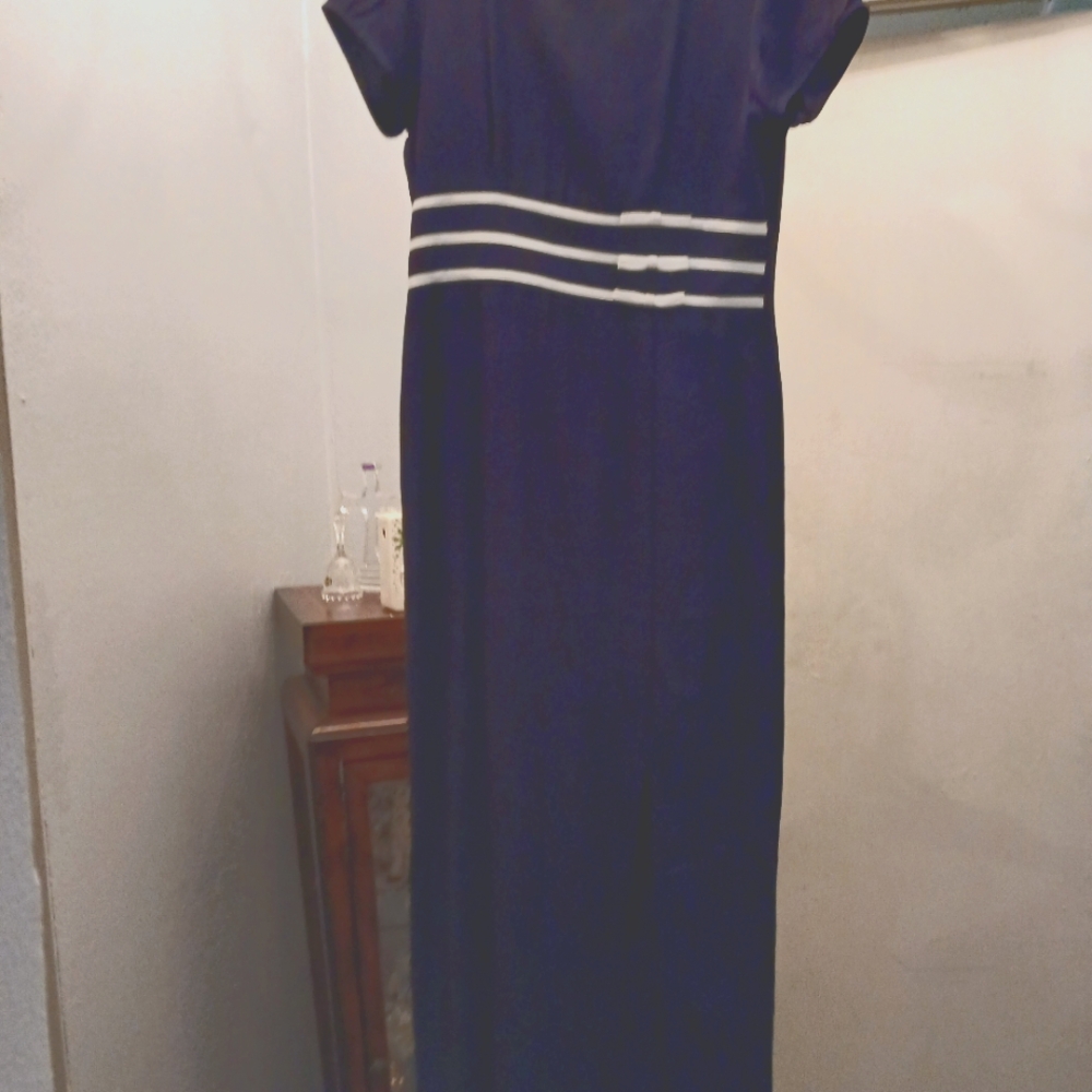 CLASSY DRESS